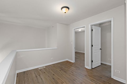 Tiny photo for 1563 Yellowstone Drive, Streamwood, IL 60107 (MLS # 12727946)