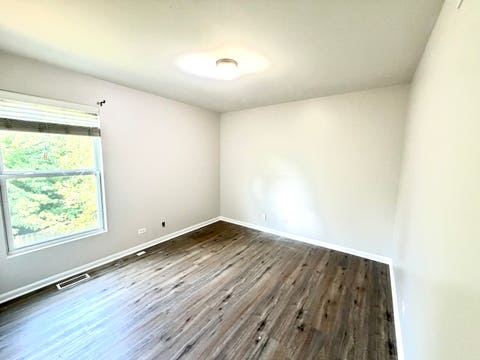 Tiny photo for 1563 Yellowstone Drive, Streamwood, IL 60107 (MLS # 12727946)