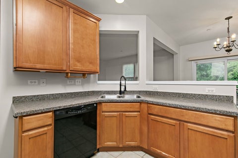 Tiny photo for 1563 Yellowstone Drive, Streamwood, IL 60107 (MLS # 12727946)