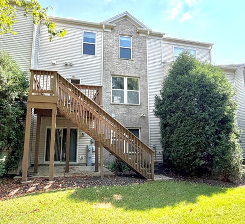 Tiny photo for 1563 Yellowstone Drive, Streamwood, IL 60107 (MLS # 12727946)