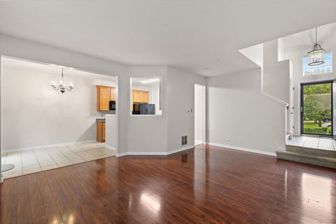 Tiny photo for 1563 Yellowstone Drive, Streamwood, IL 60107 (MLS # 12727946)