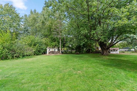Tiny photo for 23W620 Walnut Street, Roselle, IL 60172 (MLS # 12482918)