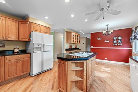 Tiny photo for 23W620 Walnut Street, Roselle, IL 60172 (MLS # 12482918)