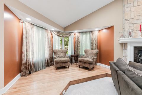 Tiny photo for 23W620 Walnut Street, Roselle, IL 60172 (MLS # 12482918)