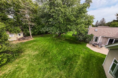 Tiny photo for 23W620 Walnut Street, Roselle, IL 60172 (MLS # 12482918)