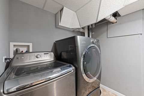 Tiny photo for 23W620 Walnut Street, Roselle, IL 60172 (MLS # 12482918)