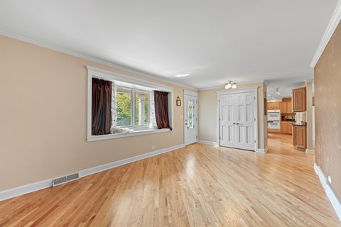 Tiny photo for 23W620 Walnut Street, Roselle, IL 60172 (MLS # 12482918)