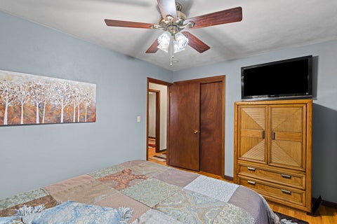 Tiny photo for 4629 11th Avenue D, Moline, IL 61265 (MLS # 12704778)