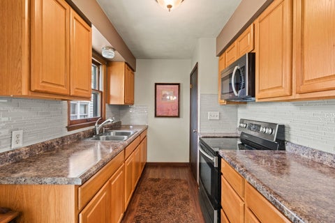 Tiny photo for 4629 11th Avenue D, Moline, IL 61265 (MLS # 12704778)
