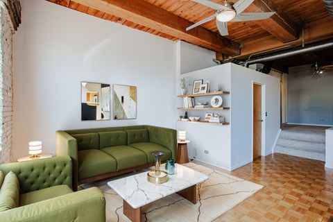 Tiny photo for 4745 N Ravenswood Avenue #210, Chicago, IL 60640 (MLS # 12489952)