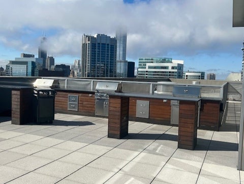 Tiny photo for 600 N Lake Shore Drive #914, Chicago, IL 60611 (MLS # 12733783)