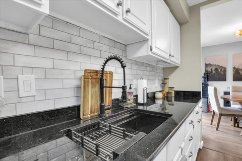 Tiny photo for 605 S Chicago Avenue, Champaign, IL 61821 (MLS # 12609019)