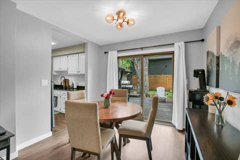 Tiny photo for 605 S Chicago Avenue, Champaign, IL 61821 (MLS # 12609019)