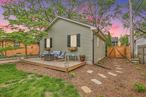 Tiny photo for 605 S Chicago Avenue, Champaign, IL 61821 (MLS # 12609019)