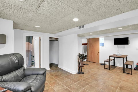 Tiny photo for 605 S Chicago Avenue, Champaign, IL 61821 (MLS # 12609019)