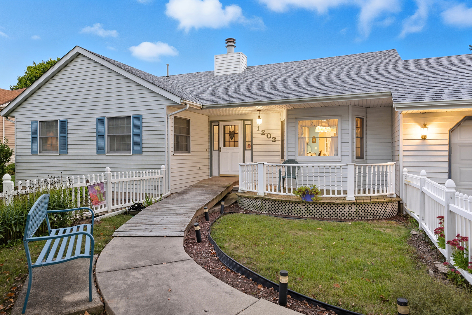 1203 Holiday Drive