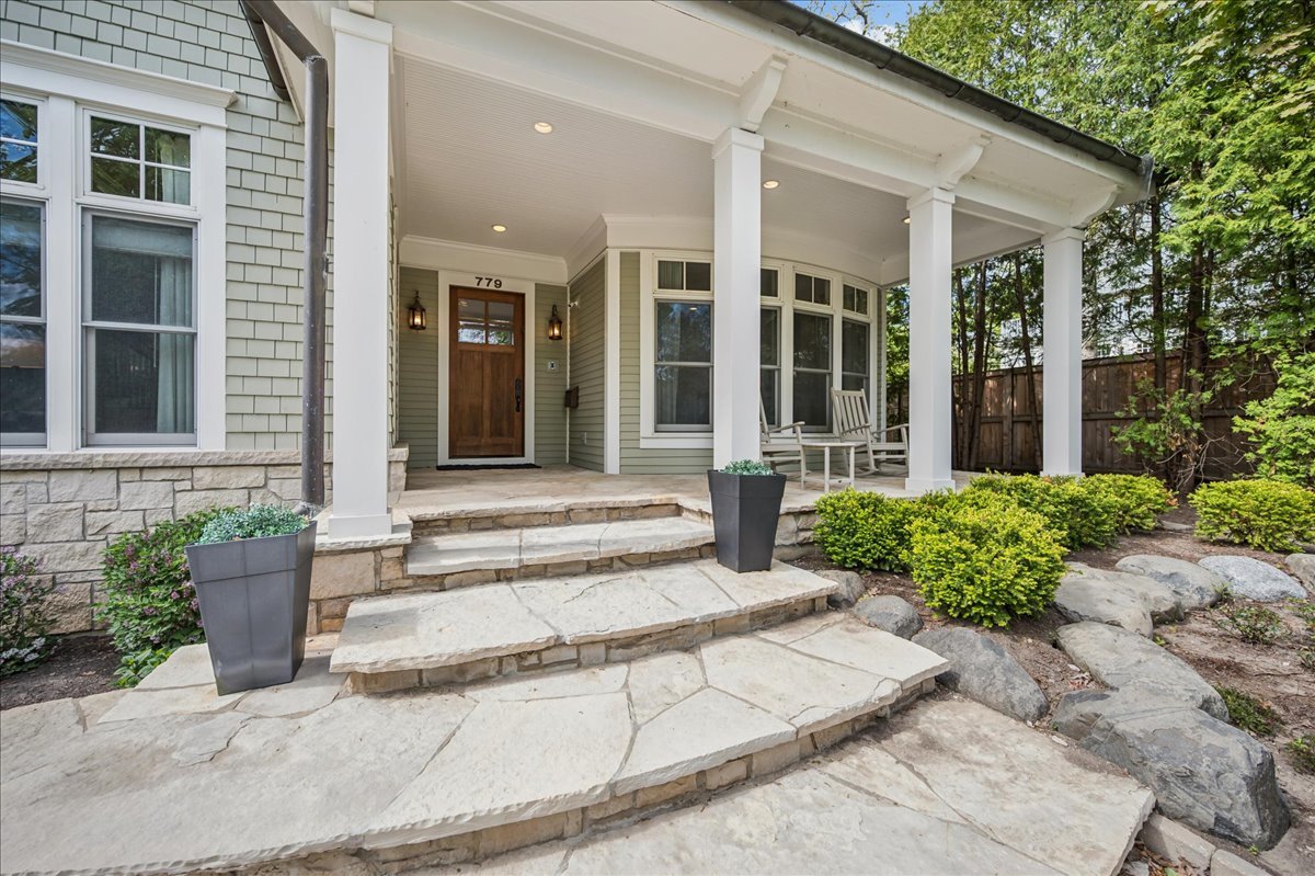 779 Bob O Link Road