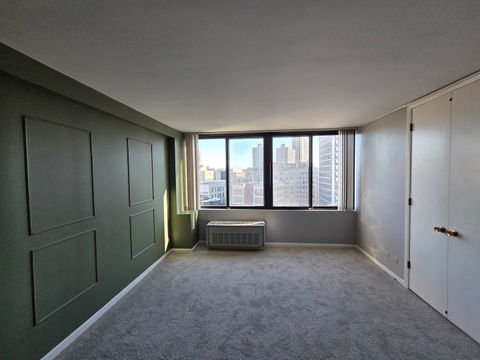 Tiny photo for 2754 N Hampden Court #1407, Chicago, IL 60614 (MLS # 12525104)