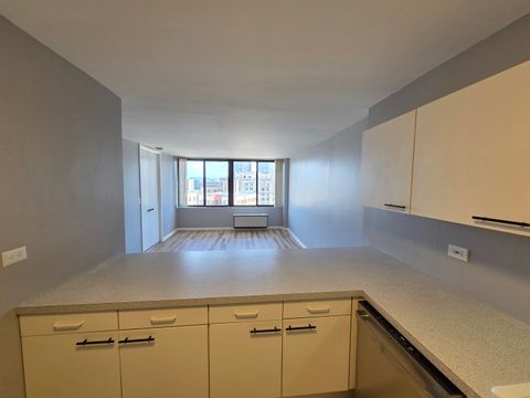 Tiny photo for 2754 N Hampden Court #1407, Chicago, IL 60614 (MLS # 12525104)