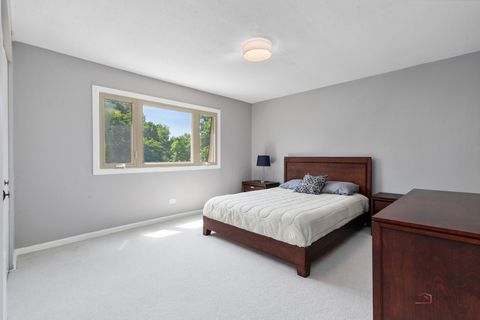 Tiny photo for 2315 Castilian Circle, Northbrook, IL 60062 (MLS # 12684409)