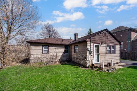 Tiny photo for 9506 Natoma Avenue, Oak Lawn, IL 60453 (MLS # 12613009)
