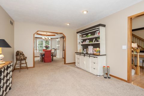 Tiny photo for 38 Bandecon Way, Bloomington, IL 61704 (MLS # 12652764)