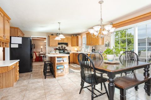 Tiny photo for 38 Bandecon Way, Bloomington, IL 61704 (MLS # 12652764)