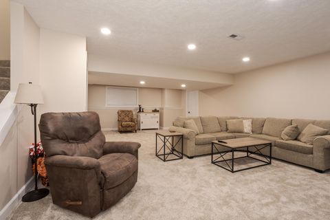 Tiny photo for 38 Bandecon Way, Bloomington, IL 61704 (MLS # 12652764)