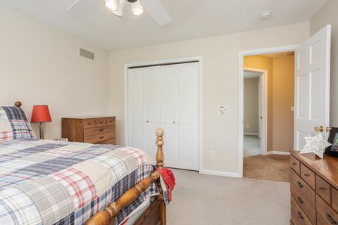Tiny photo for 38 Bandecon Way, Bloomington, IL 61704 (MLS # 12652764)
