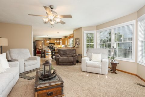 Tiny photo for 38 Bandecon Way, Bloomington, IL 61704 (MLS # 12652764)