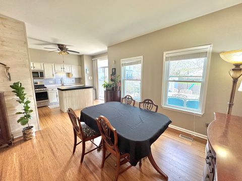 Tiny photo for 704 S Shannon Drive, Romeoville, IL 60446 (MLS # 12619107)