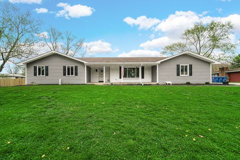 Photo of 16129 S HARMONY Drive, Plainfield, IL 60544 (MLS # 12611193)