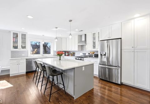 Tiny photo for 6802 Church Street, Morton Grove, IL 60053 (MLS # 12582909)