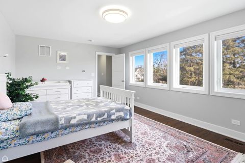 Tiny photo for 6802 Church Street, Morton Grove, IL 60053 (MLS # 12582909)