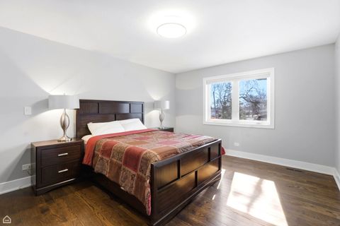 Tiny photo for 6802 Church Street, Morton Grove, IL 60053 (MLS # 12582909)