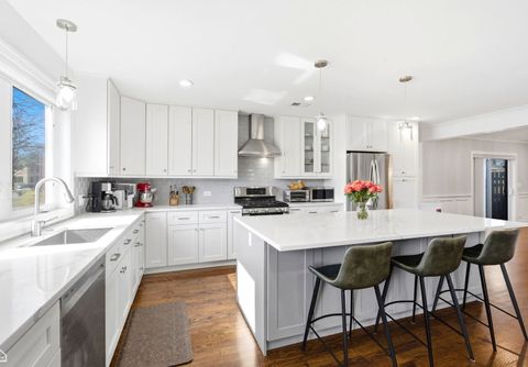 Tiny photo for 6802 Church Street, Morton Grove, IL 60053 (MLS # 12582909)