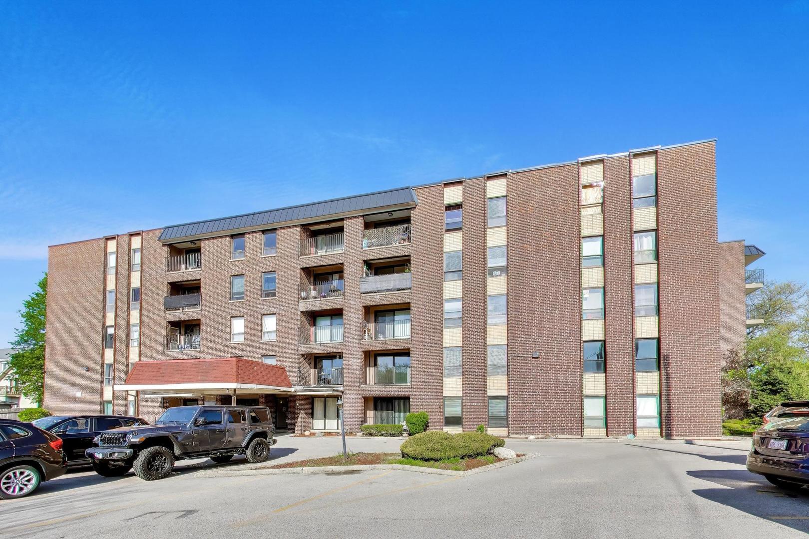 6330 Lincoln Avenue 4G