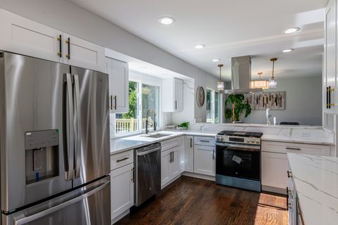 Tiny photo for 380 Ventura Club Drive, Roselle, IL 60172 (MLS # 12617626)