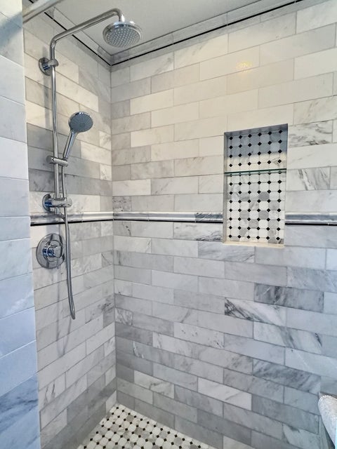 Tiny photo for 10711 S Artesian Avenue, Chicago, IL 60655 (MLS # 12755749)
