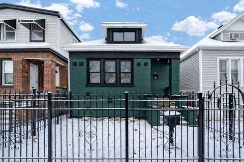 Photo of 6818 S Wood Street, Chicago, IL 60636 (MLS # 12549845)