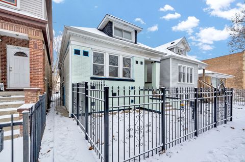 Tiny photo for 6818 S Wood Street, Chicago, IL 60636 (MLS # 12549845)