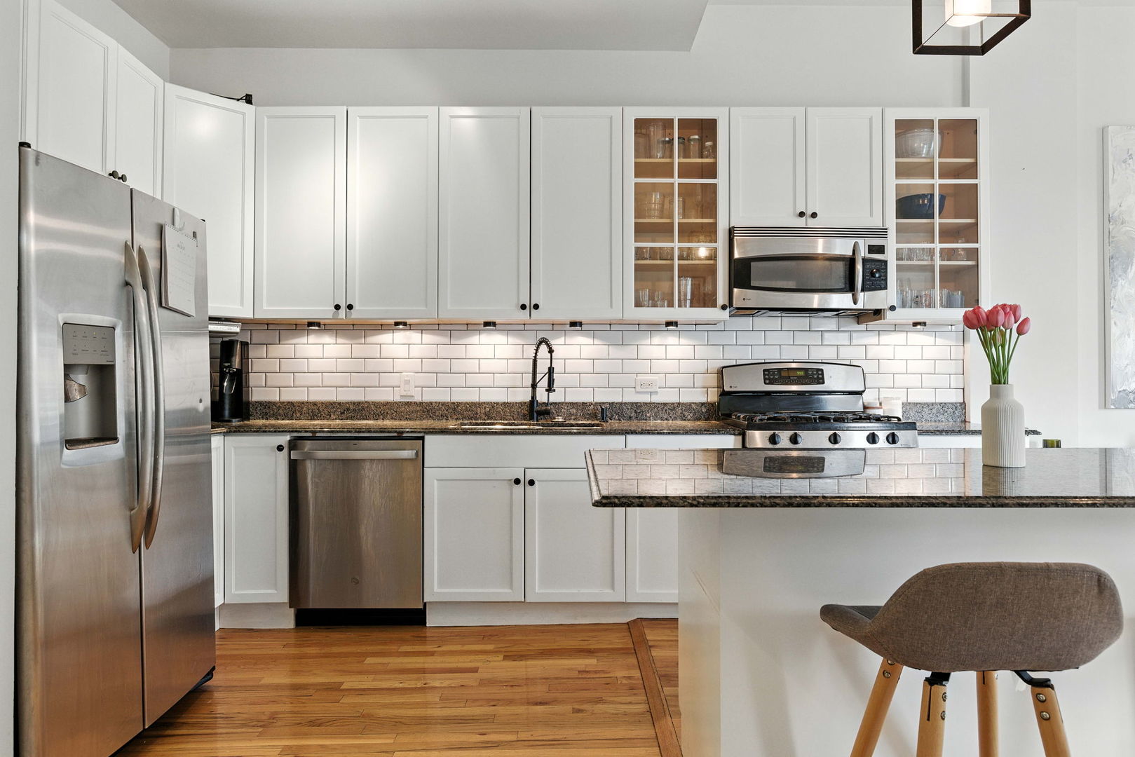 3347 N Clark Street 3E