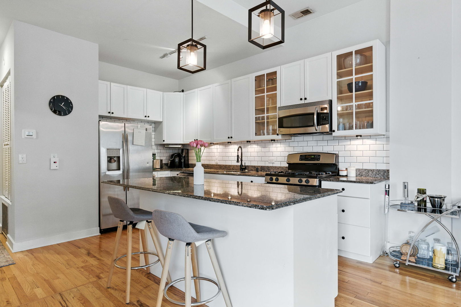 3347 N Clark Street 3E