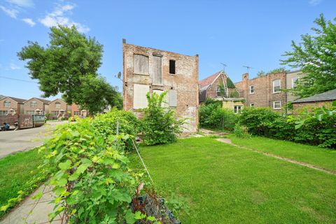 Tiny photo for 7225 S Woodlawn Avenue, Chicago, IL 60619 (MLS # 12479168)