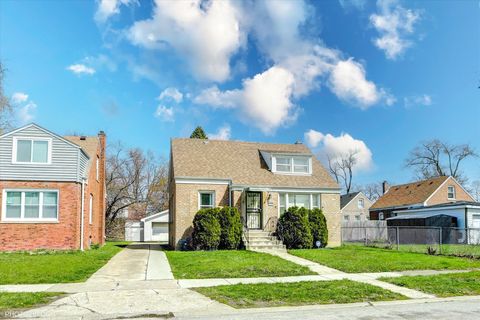 Tiny photo for 14143 Manor Avenue, Dolton, IL 60419 (MLS # 12570802)