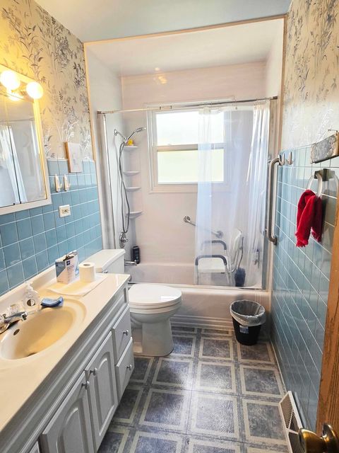 Tiny photo for 8811 W 92nd Street, Hickory Hills, IL 60457 (MLS # 12599086)