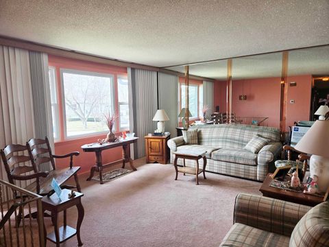 Tiny photo for 8811 W 92nd Street, Hickory Hills, IL 60457 (MLS # 12599086)