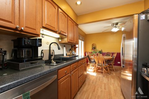 Tiny photo for 5555 S Menard Avenue, Chicago, IL 60638 (MLS # 12628371)