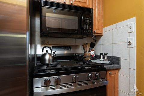 Tiny photo for 5555 S Menard Avenue, Chicago, IL 60638 (MLS # 12628371)