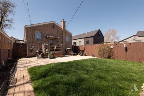 Tiny photo for 5555 S Menard Avenue, Chicago, IL 60638 (MLS # 12628371)